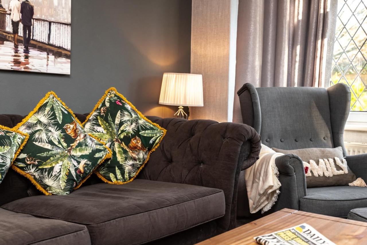 Cheerful 3-Bedroom Douglas House With Patio Southampton Exterior foto